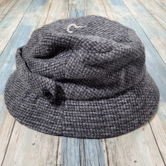 Ralph Lauren Bucket Hat. - Picture 2 of 13